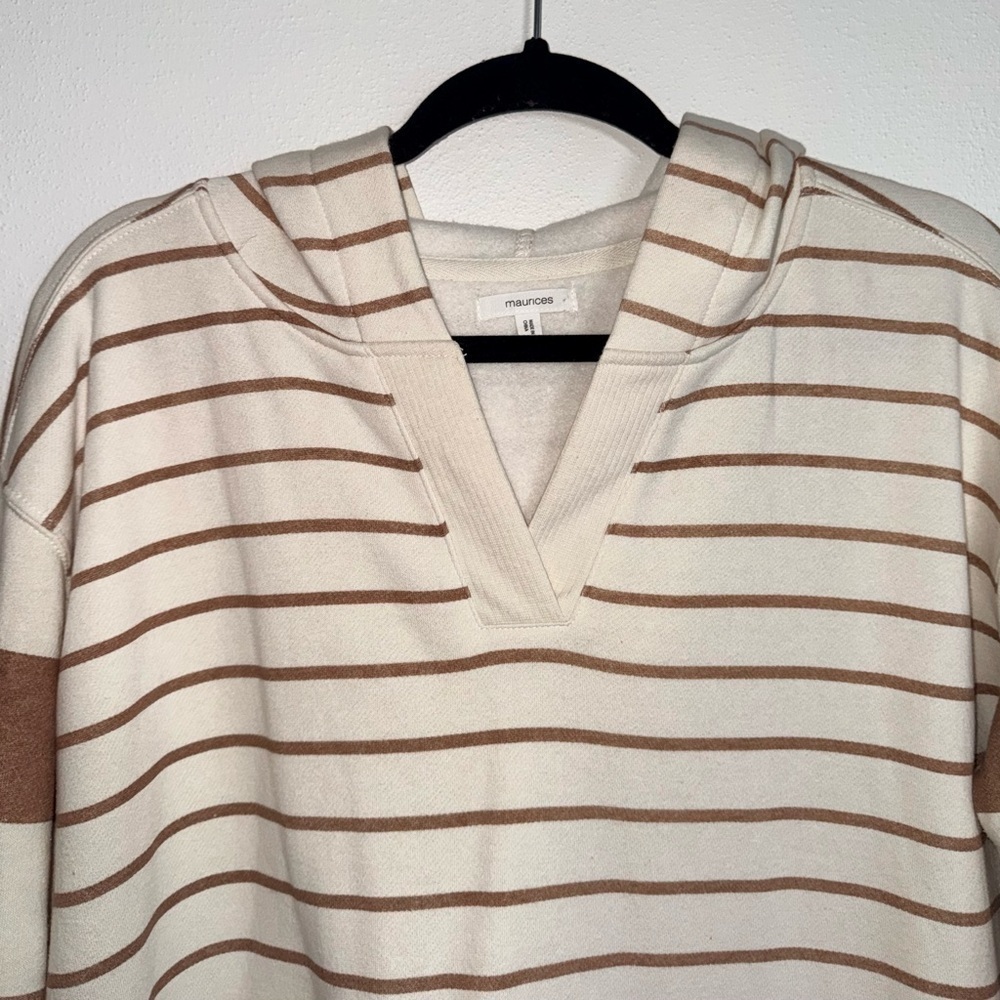 Maurices Sweatshirt Cream & Brown Stripe V-neck Hooded Oversized Medium Women’s - Picture 4 of 11